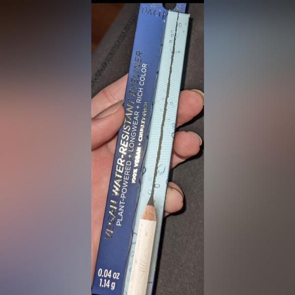 Last Chance! PACIFICA Waterproof Vegan Black Eyeliner Pencil Cruelty Free Makeup - Picture 4 of 4